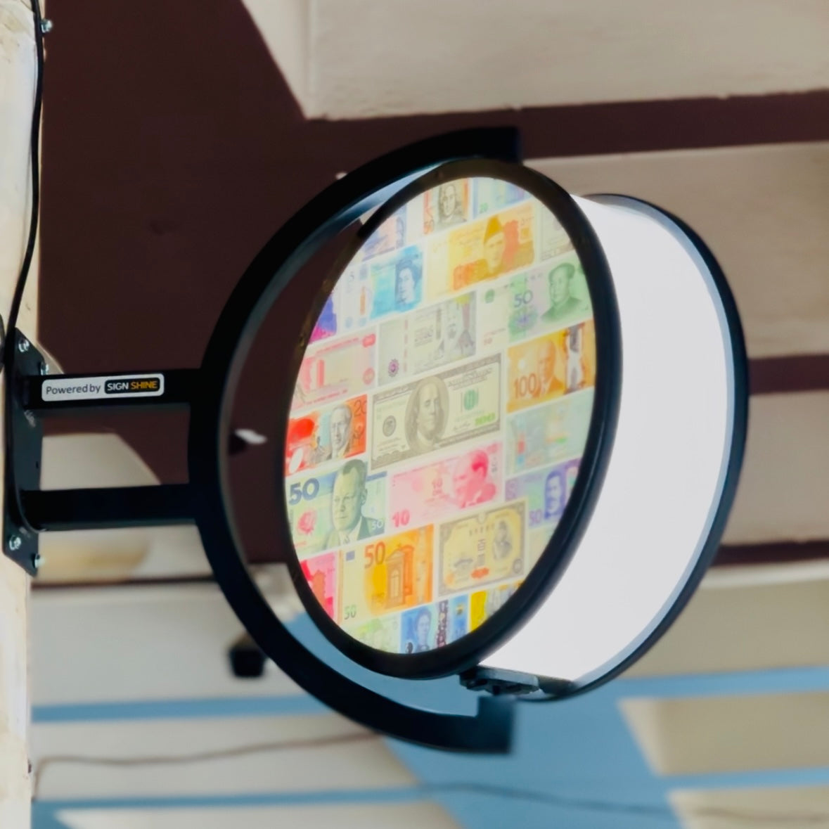 Rotating Flange Sign